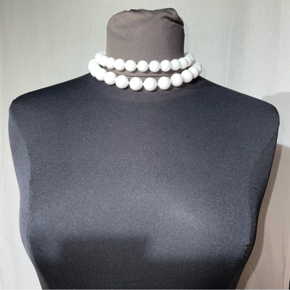 2 thick white bead magnetic closure choker/necklaces